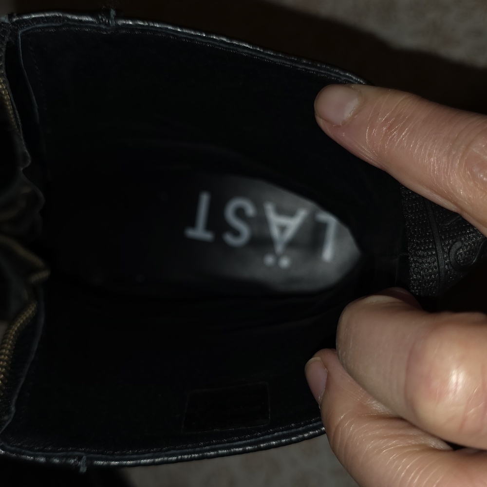 LÄSTShane Black Front Zip Leather Boots - Picture 12 of 13